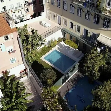 Magnificent In The Heart Of Principe Real